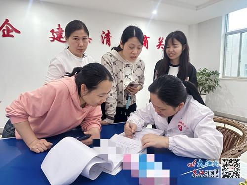 武宁县妇幼保健院联合县总工会开展 两癌 筛查进企业,暖心服务送到 家